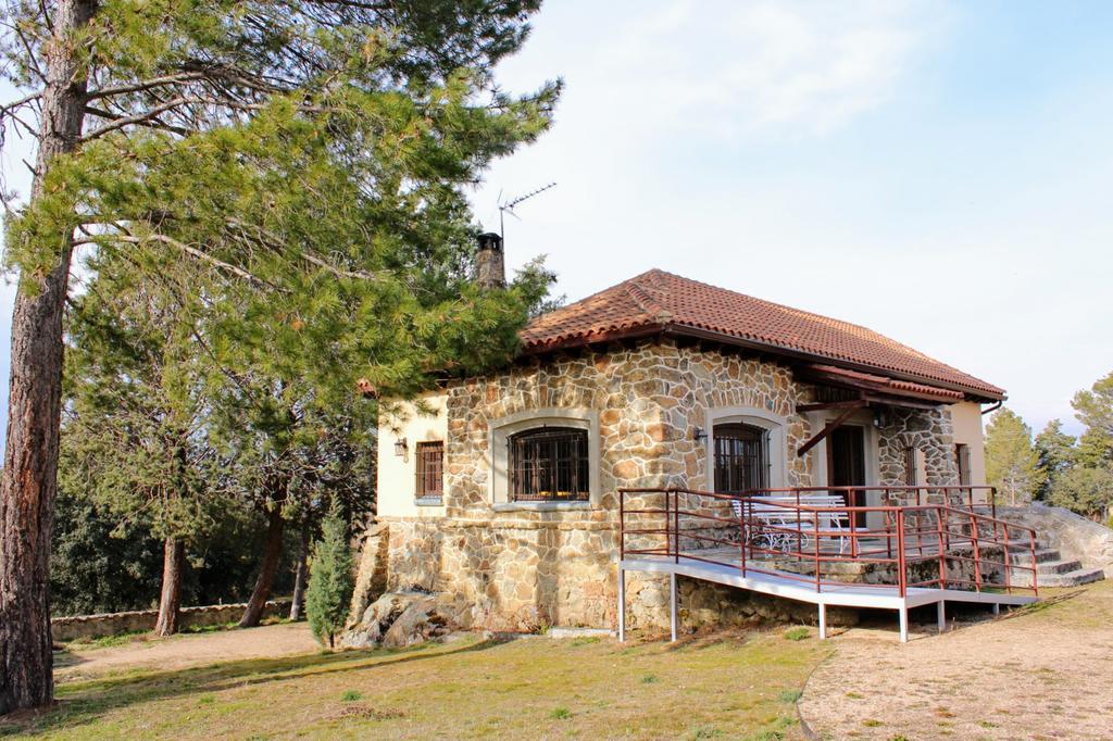 Casa Rural El Pinar Villa Navas de Riofrio Exterior photo